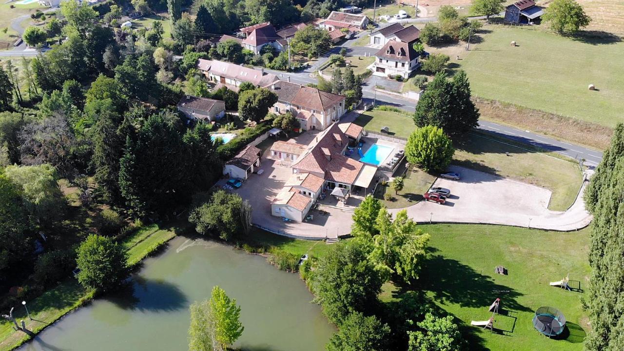 Le Domaine De L'Etang De Sandanet Issac Exterior foto